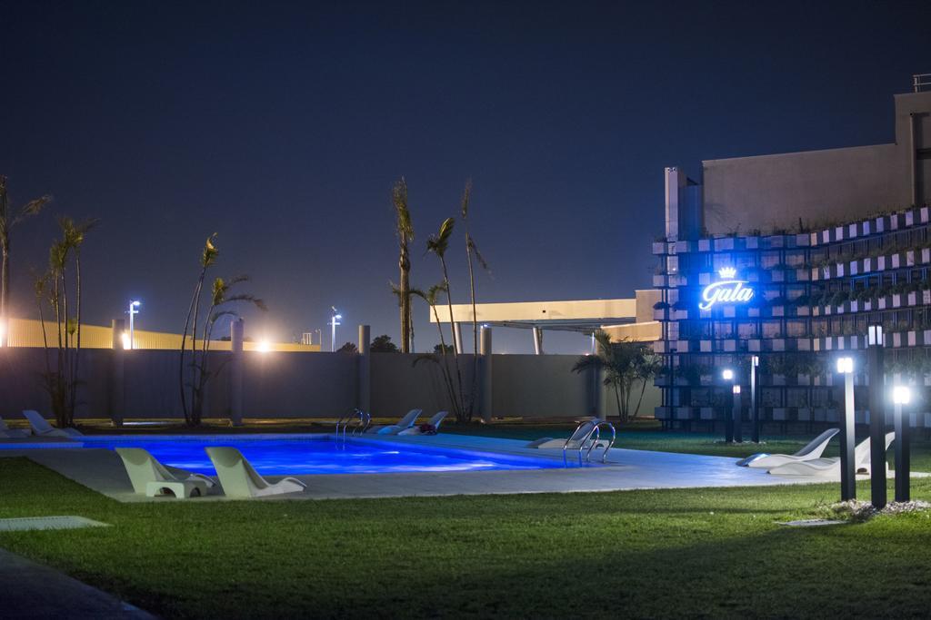 Gala Hotel Y Convenciones レシステンシア エクステリア 写真