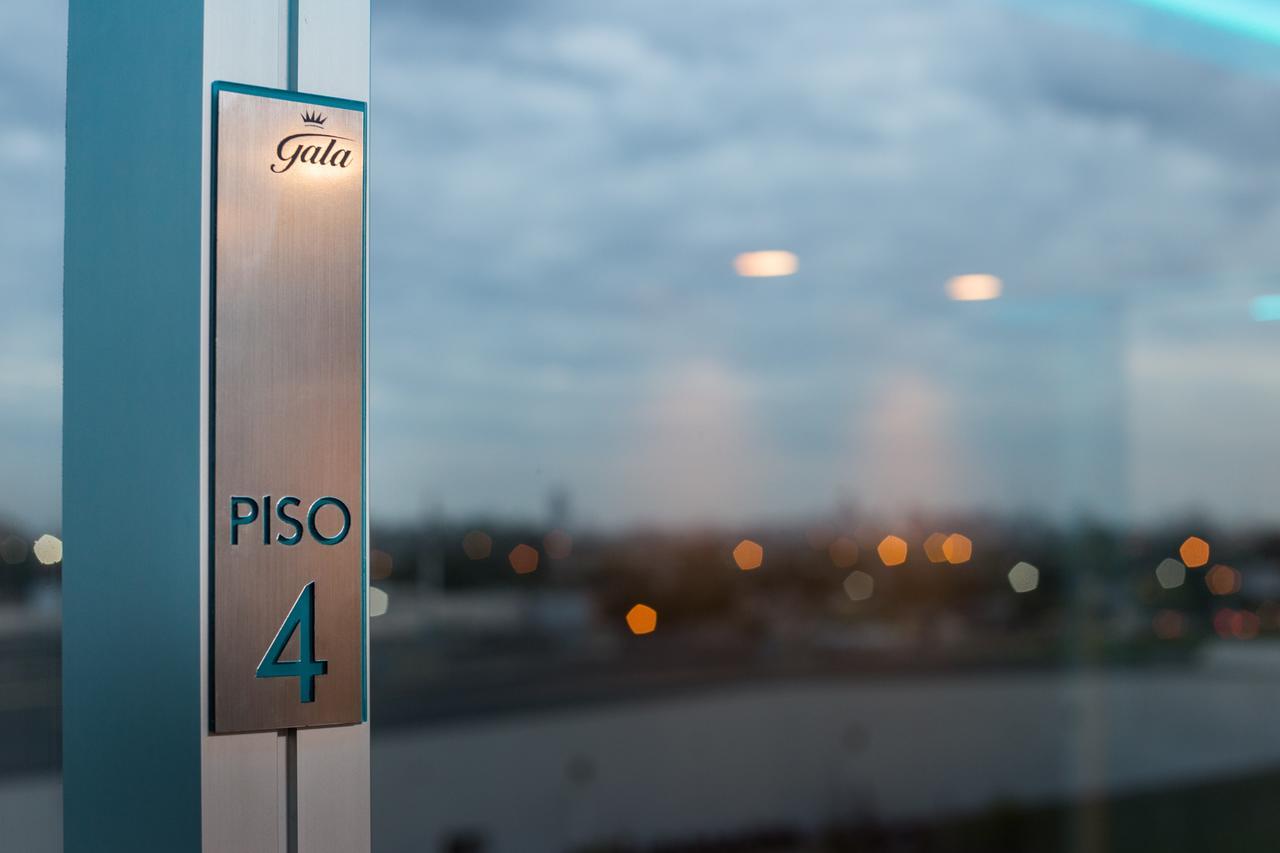 Gala Hotel Y Convenciones レシステンシア エクステリア 写真