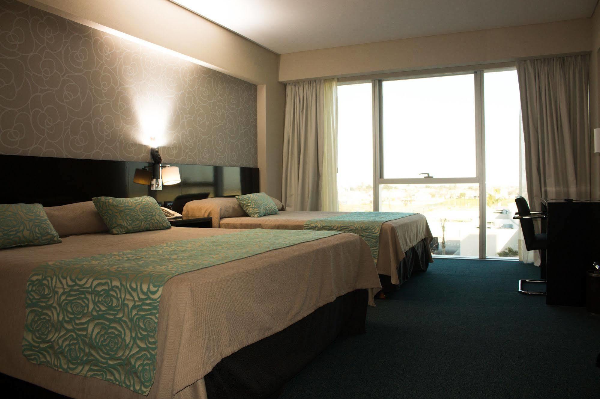 Gala Hotel Y Convenciones レシステンシア エクステリア 写真